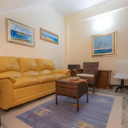 Apartment Vacanze Maluk *