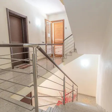 Apartment Vacanze Maluk *